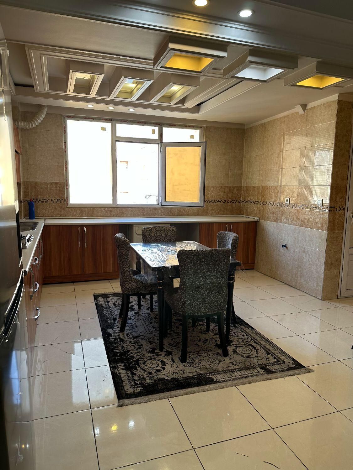 تصویر ۱۸ از آپارتمان مبله ۱۲۰م ۲خ میدان آزادی/بدون بیعانه