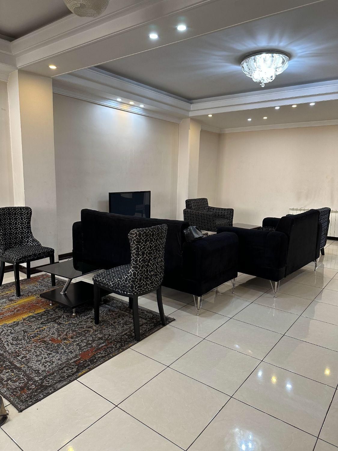 تصویر ۴ از آپارتمان مبله ۱۲۰م ۲خ میدان آزادی/بدون بیعانه