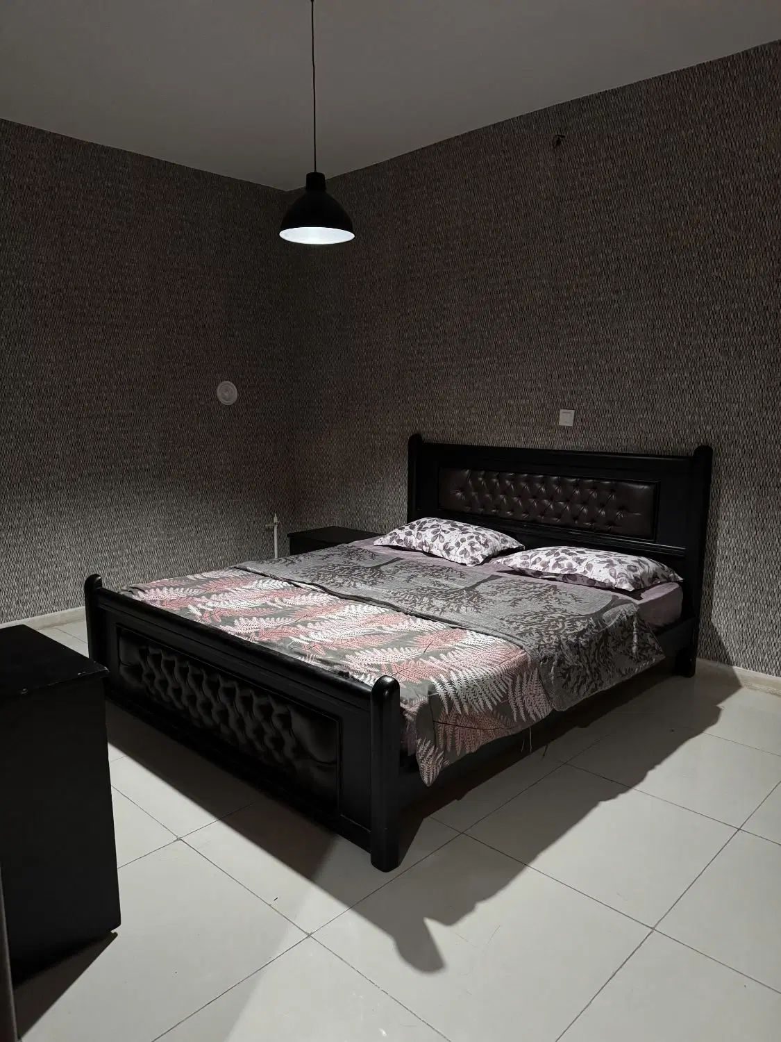 تصویر ۱۰ از دربست vip / پارکینگ / اول هاشمیه
